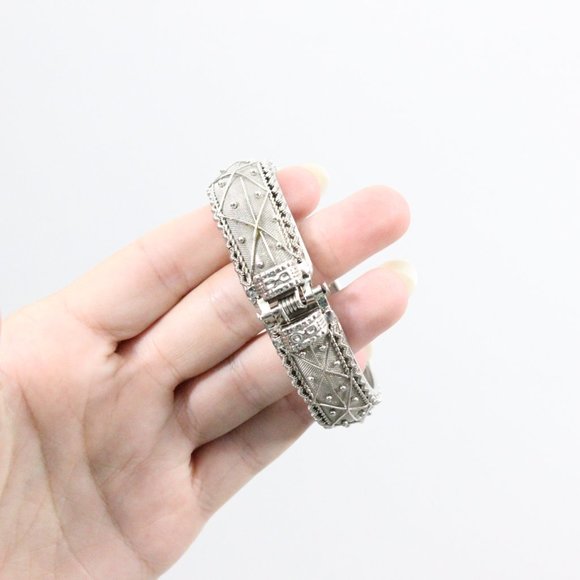 *Silver Thick Bangle - Picture 5 of 5